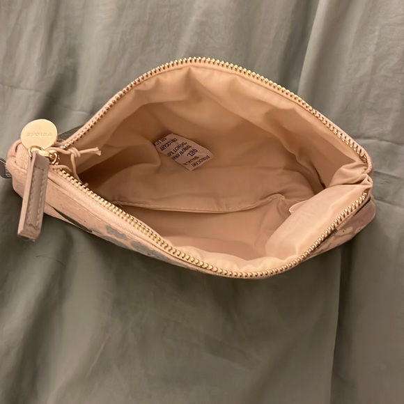 Fringe studio hydrangea blossom, case - Picture 2 of 5